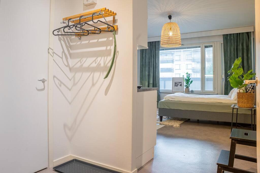 Arctic Downtown Dream: Cozy City Studio Рованіемі Екстер'єр фото